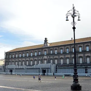 Bed & Breakfast Relais Piazza Del Plebiscito, Napoli