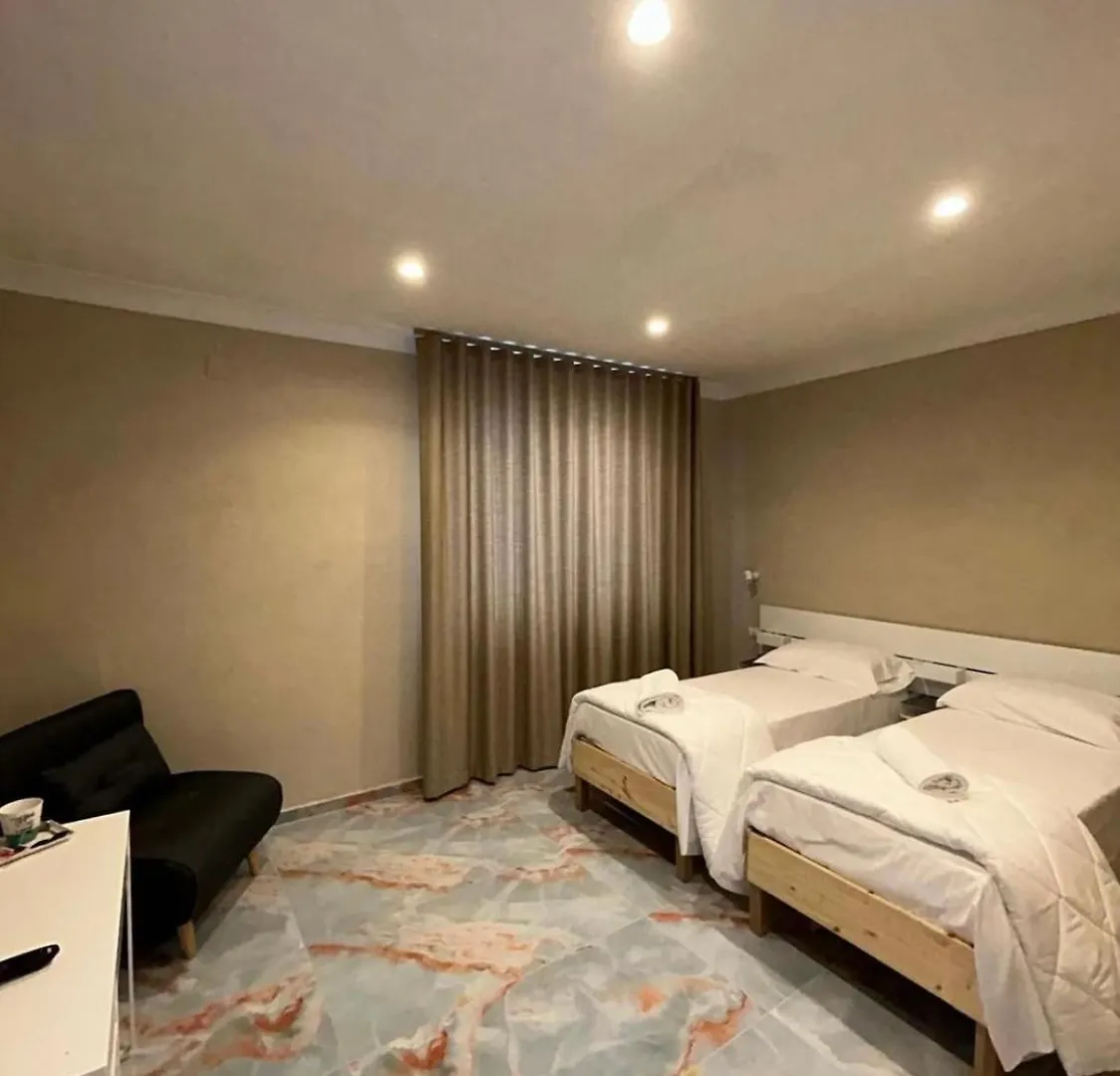Gasthof Hotel Business House Neapel Italien